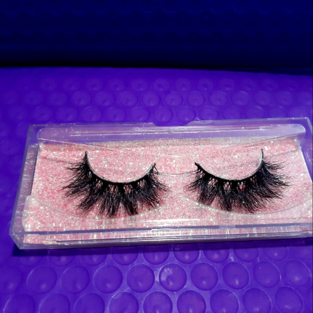 Lashes